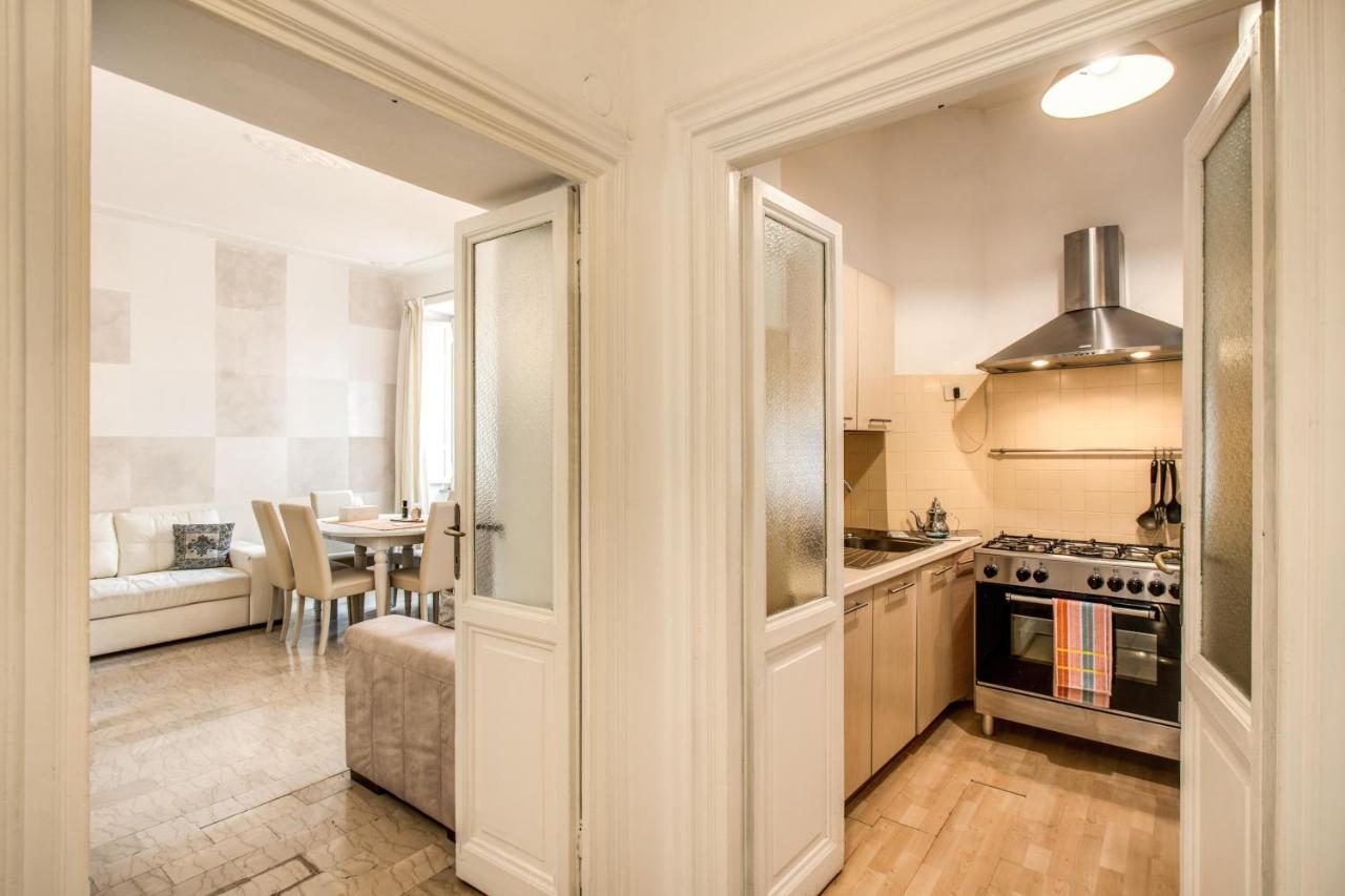 Colonna Suite - Rome Via Del Corso Big Apartment Kültér fotó