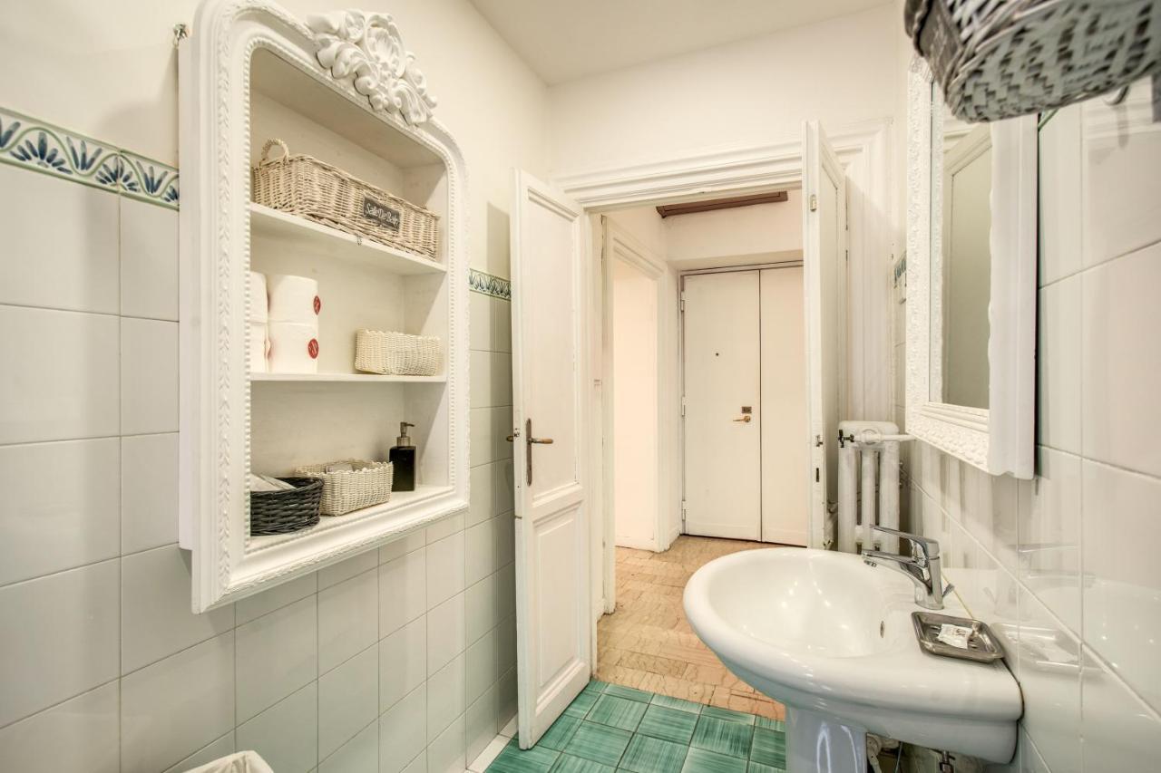 Colonna Suite - Rome Via Del Corso Big Apartment Kültér fotó